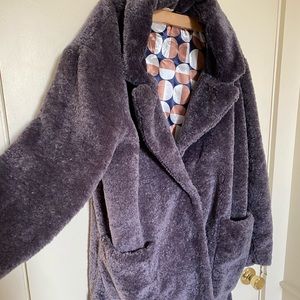 Anthropologie Jacket! Super cozy and warm. Never worn!